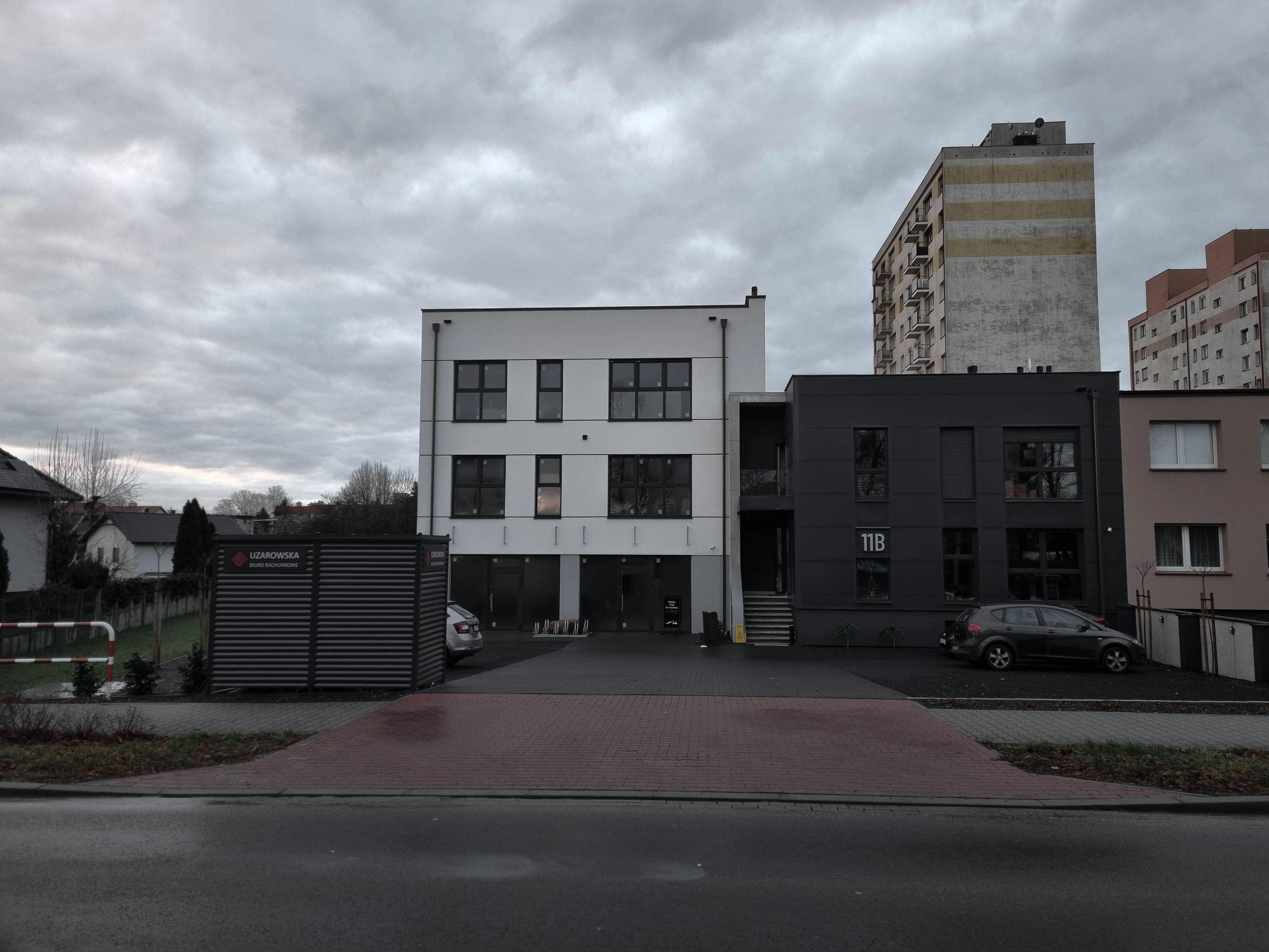 Rozbudowa modernistycznej kostki